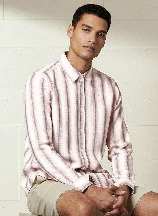 سبلاش فيڤ Men Regular Fit Collared Striped Long Sleeve Shirt